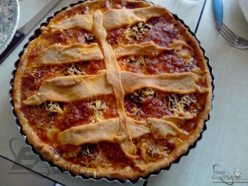 Tarte à la tomate fromage façon pizza