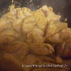Morceaux de porc curry Tomates